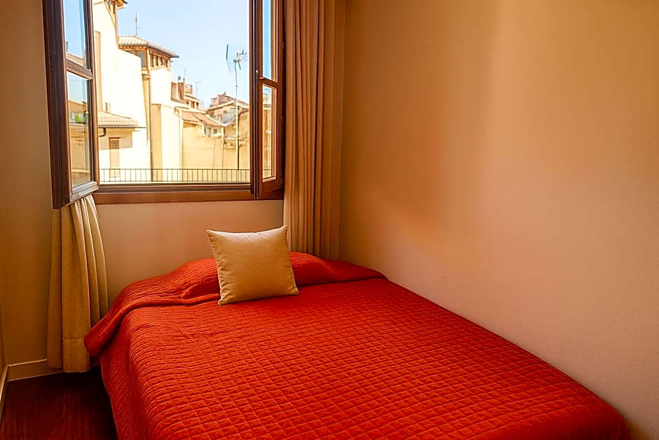 Smartmonki Sinagoga Entre la Catedral y Zocodover