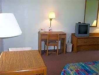 Knights Inn Kirksville