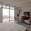 Hollywood Hills Hotel