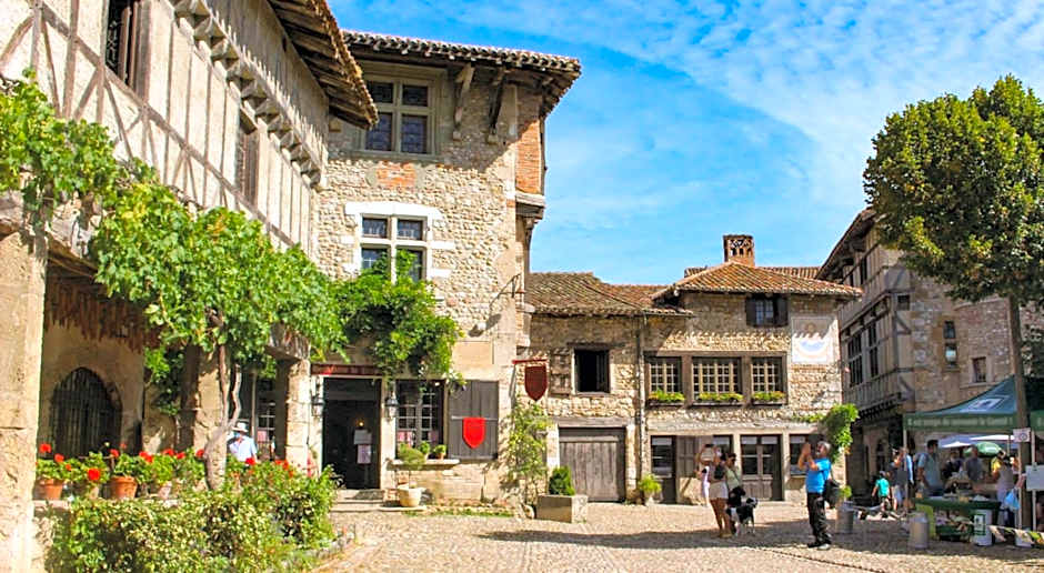 Hostellerie du Vieux Pérouges