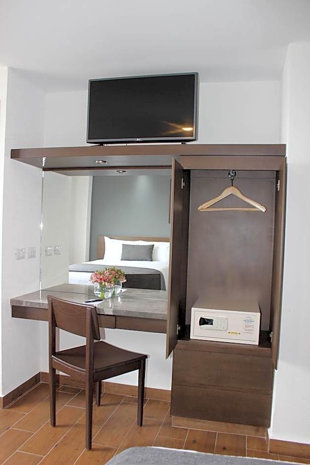 Eco Hotel Guadalajara Expo