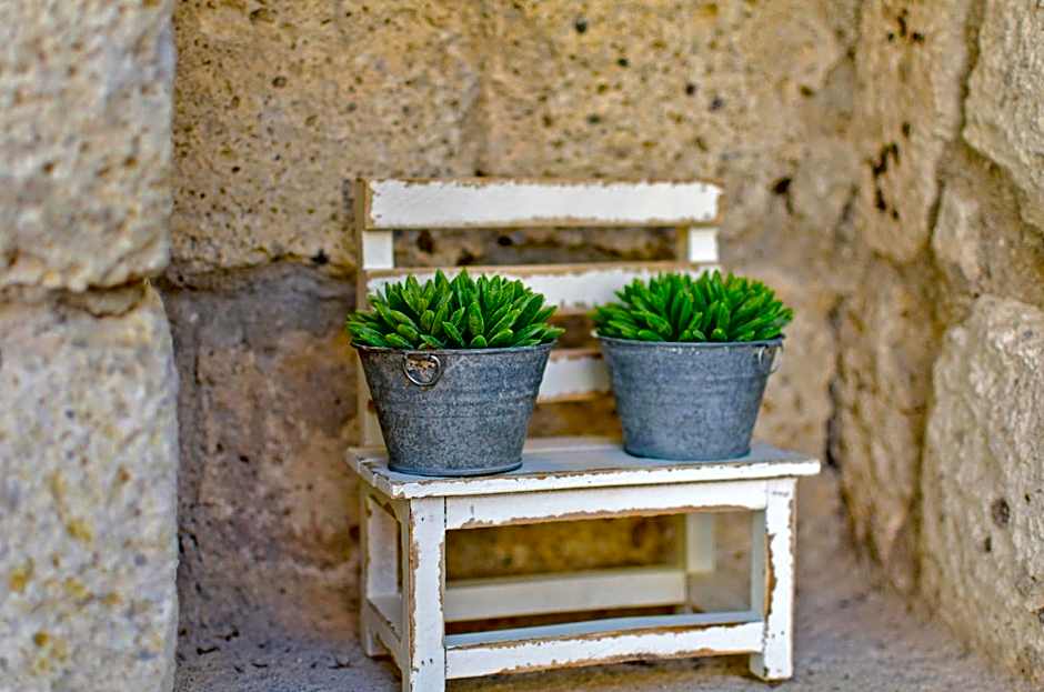 Lilyum Alaçatı - Taş Ev