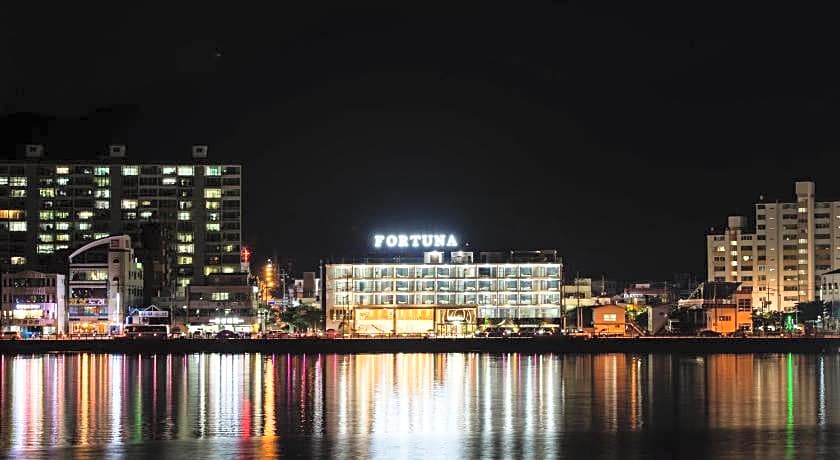 Fortuna Hotel
