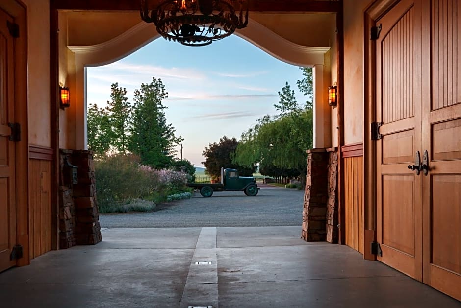 The Inn at Abeja