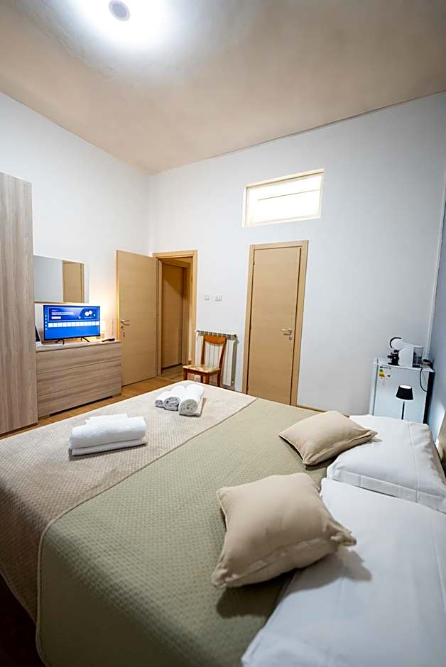 Home Joséphine - CASERTA