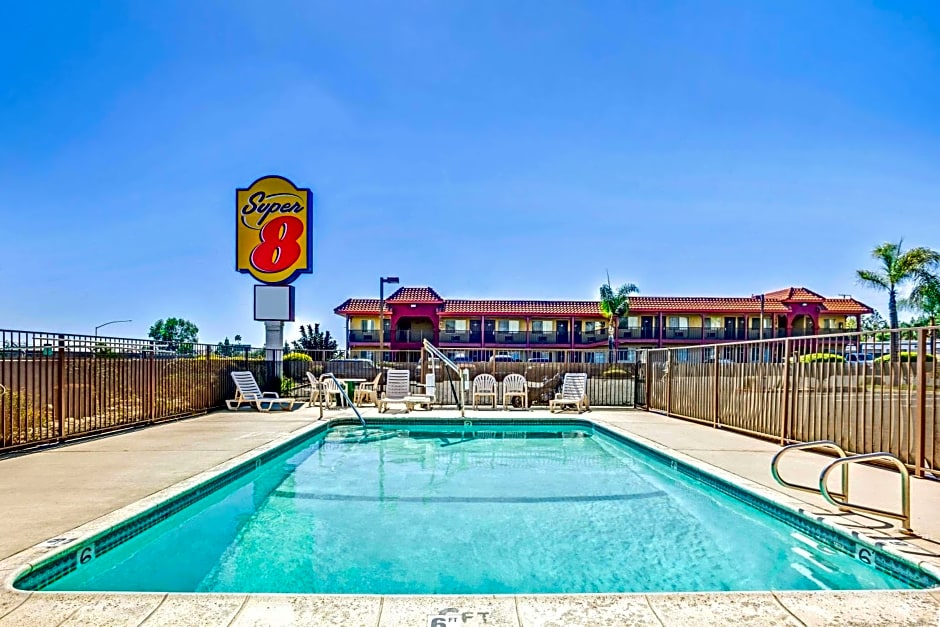 Super 8 by Wyndham Upland Ontario CA