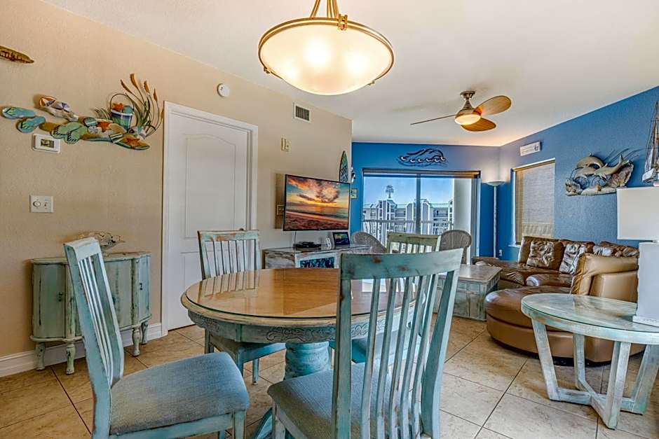 Corner Suite Luxury Panoramic Ocean Views