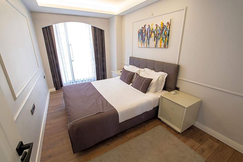 Myway Deluxe Hotel