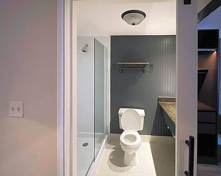 The Century House, an Ascend Collection Hotel