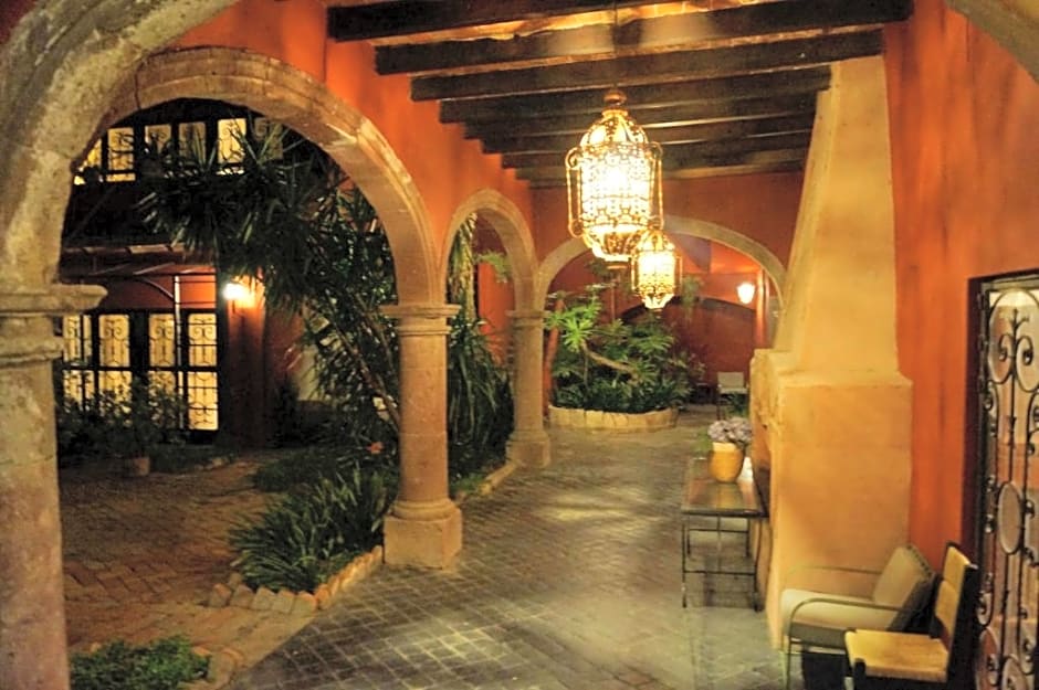 Casa Luna Hotel Boutique