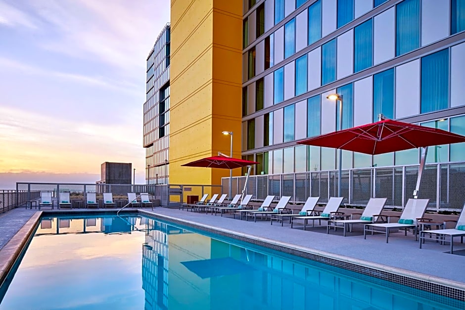 SpringHill Suites by Marriott San Diego Downtown/Bayfront