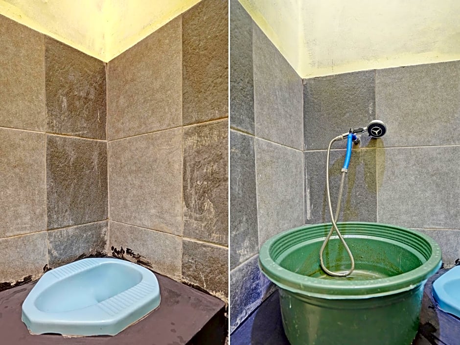 OYO Life 92920 Rumah Kost Azca