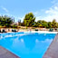 Comfort Aparthotel Six-Fours