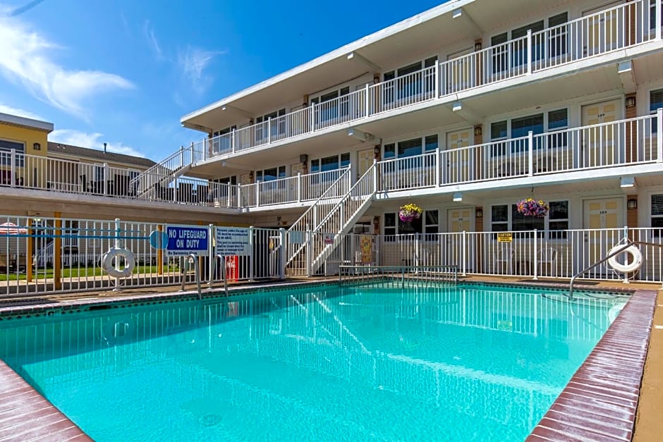 Esplanade Suites - A Sundance Vacations Property