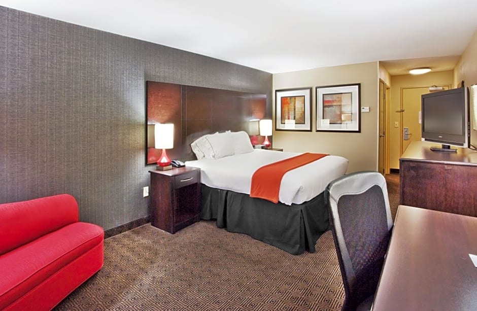 Holiday Inn Express Hotel & Suites Atlanta-Cumming By IHG