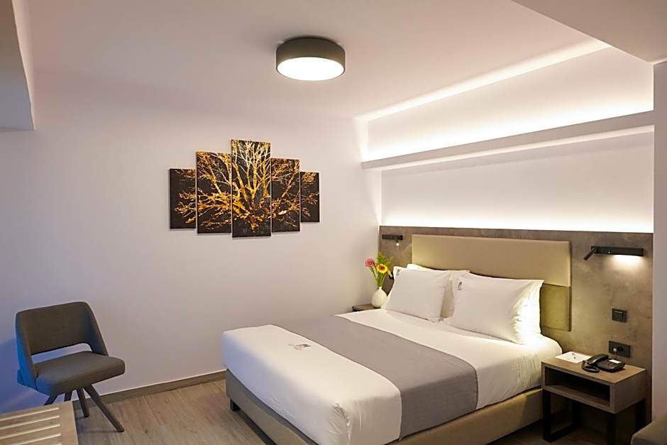 Meni Hotel & Apartments UNDER NEW MANAGEMENT