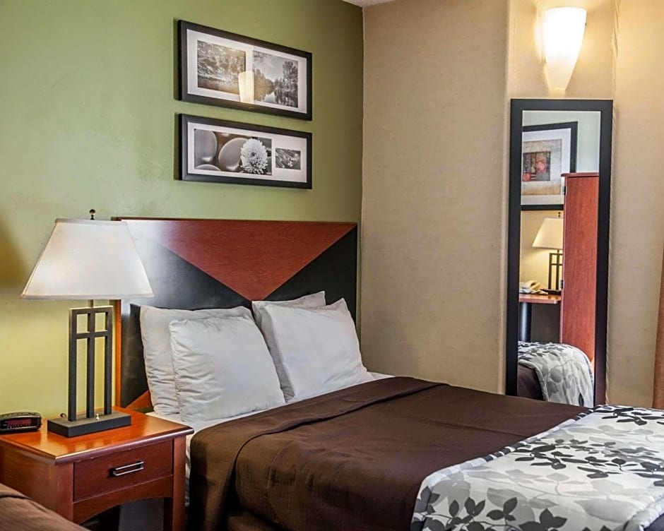 Econo Lodge Champaign Urbana – University Area