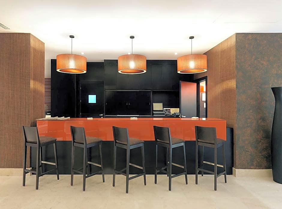 NH Campo De Gibraltar