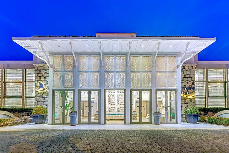 Antmare Hotel