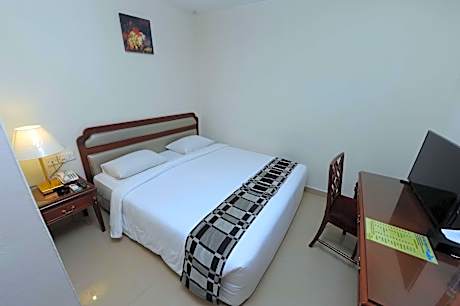 Standard Double Room Without Window