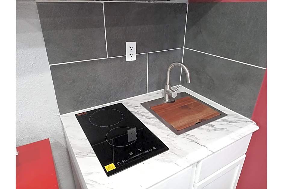 Marshall Lodge By OYO Hwy 65