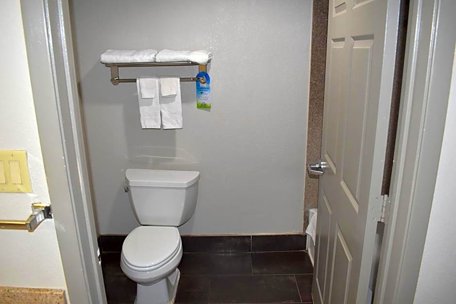 Days Inn by Wyndham Nacogdoches/SFA University/Downtown