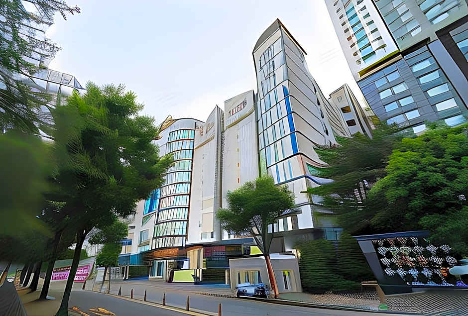 Symphony Hotel