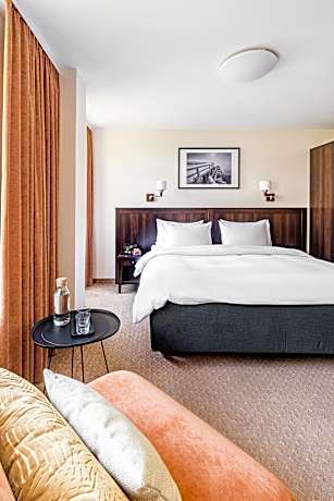 Superior Double Room with Spa Access