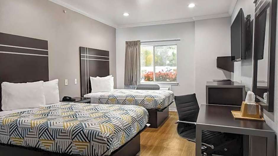 Motel 6 Humble, TX - Houston International Airport