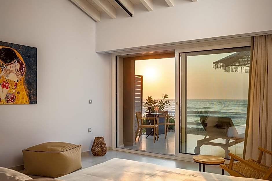 Acharavi Beach Hotel