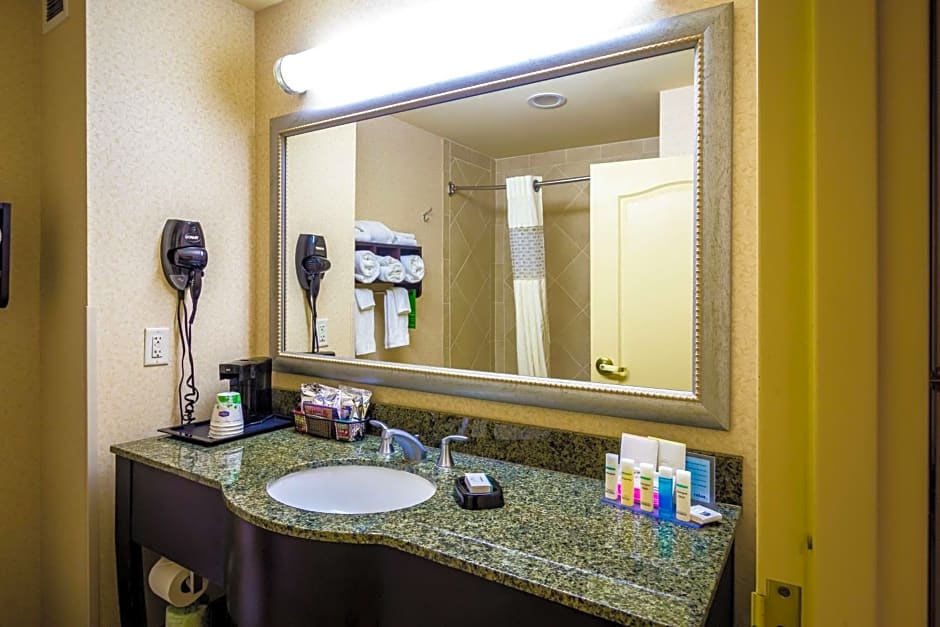 Hampton Inn By Hilton & Suites Natchez