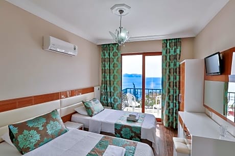 Twin Room with Sea View