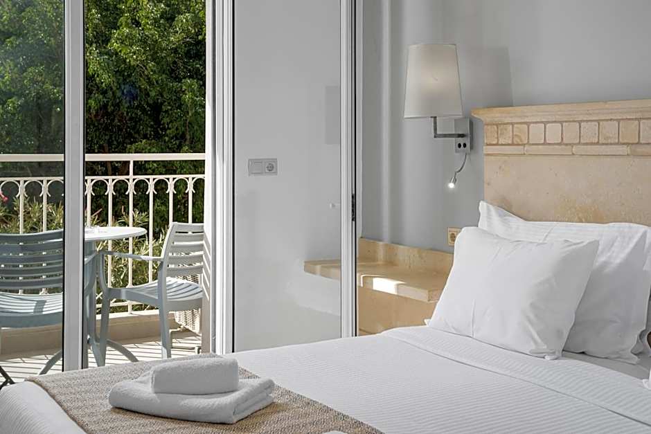 Glaros Beach Hotel