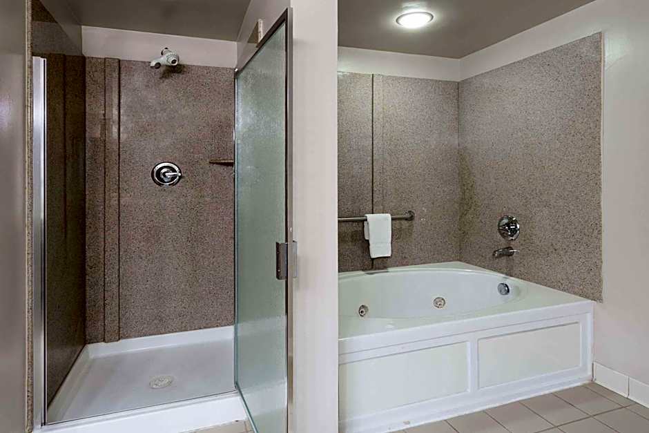 Wingate By Wyndham Chesapeake