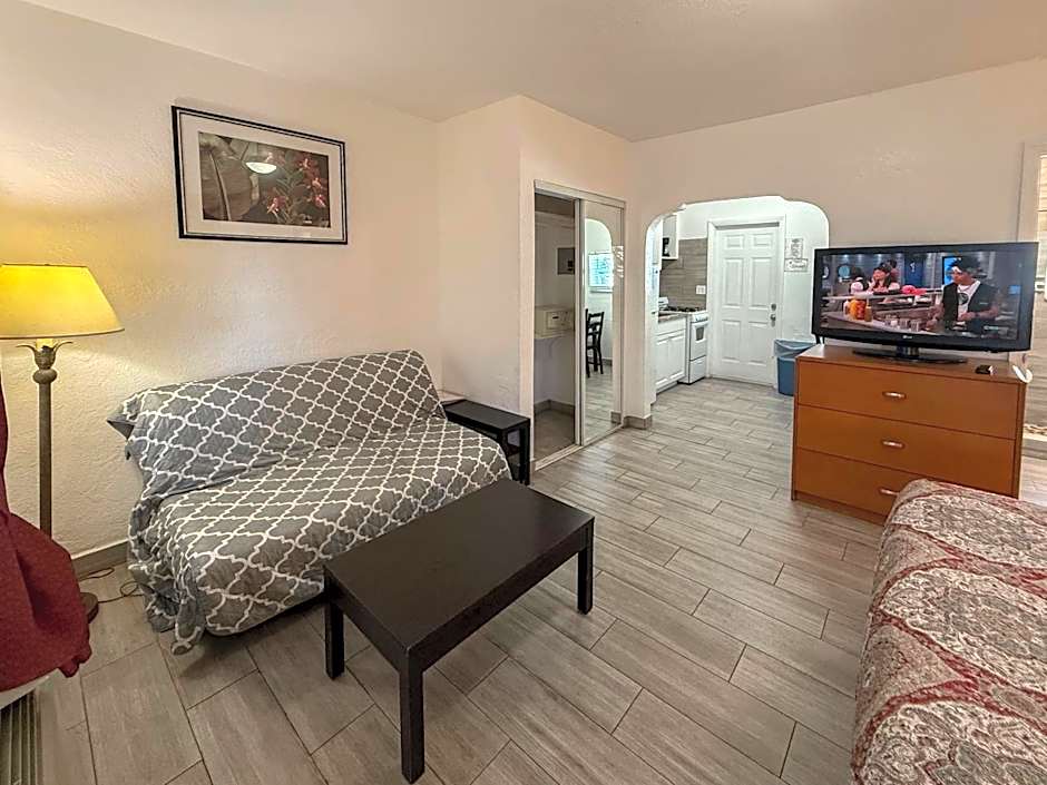 Richard's Motel Extended Stay