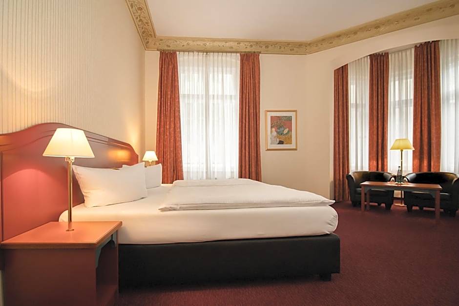 Akzent Hotel Am Goldenen Strauss