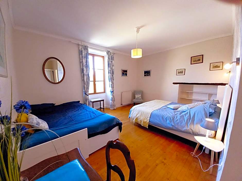 Au pays de Jacquou : Chambre d’hôtes et table d’hôtes