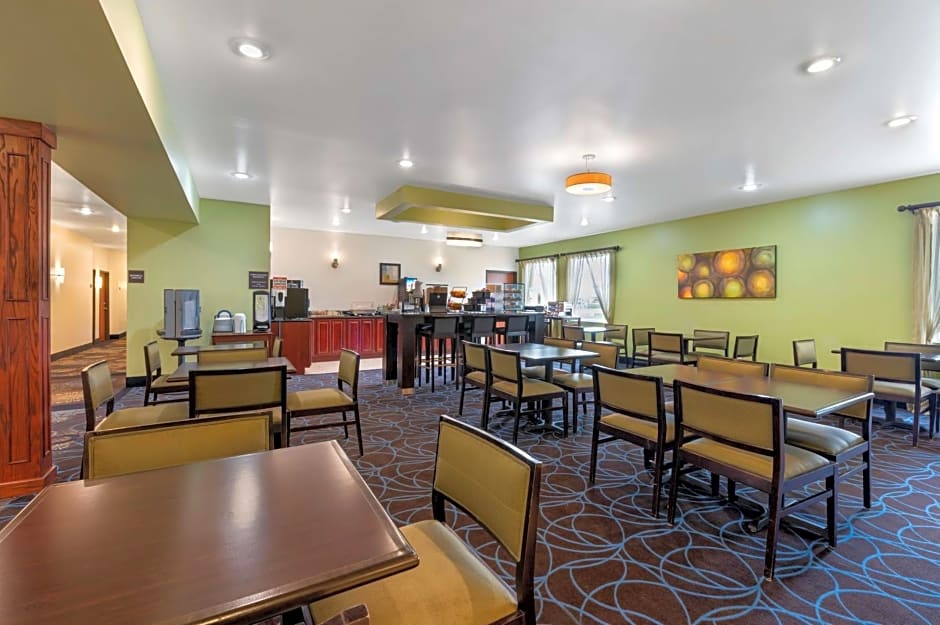 Best Western Plus Covered Bridge Inn