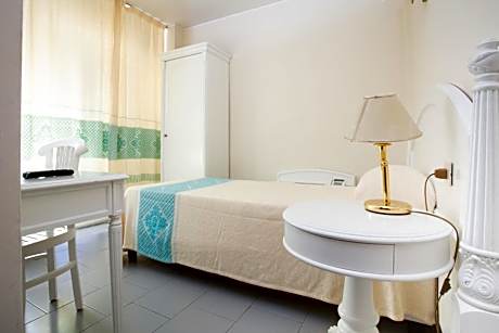 Deluxe Single Room with Balcony