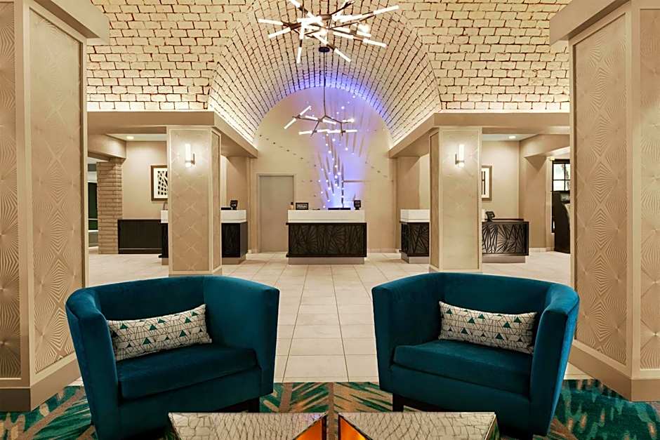 Embassy Suites by Hilton Arcadia Pasadena Area
