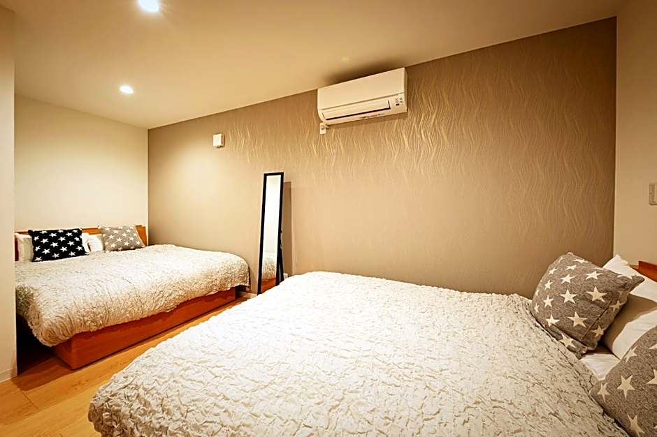 APHONGO HOTEL