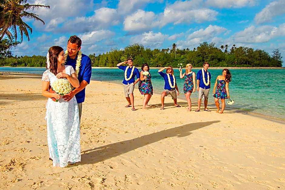 Muri Beach Club Hotel