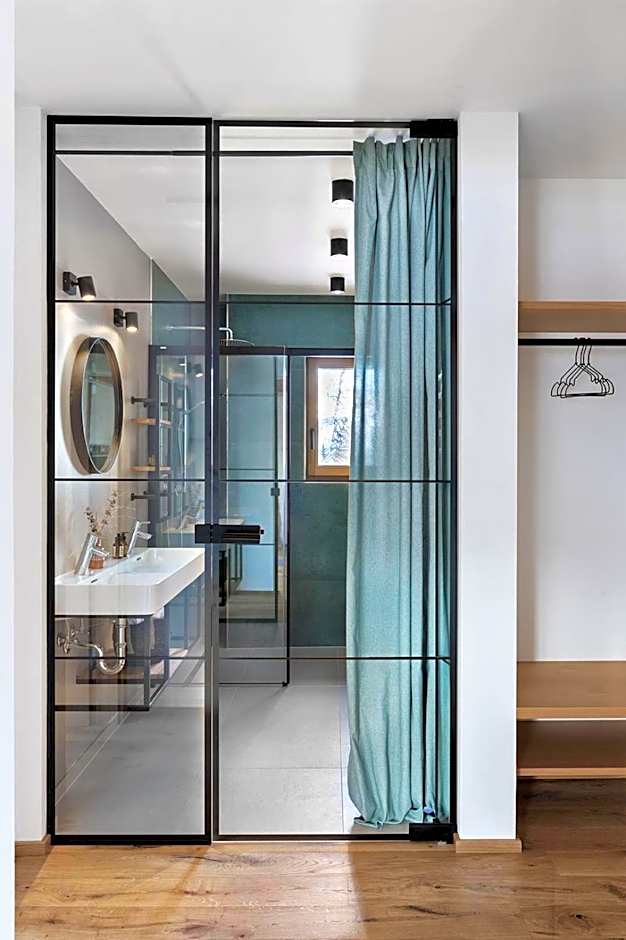 Holzhackerin - the charming Haus am Berg