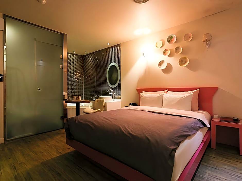 Celint Hotel