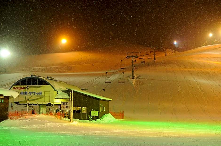 Kannabe Highland Hotel