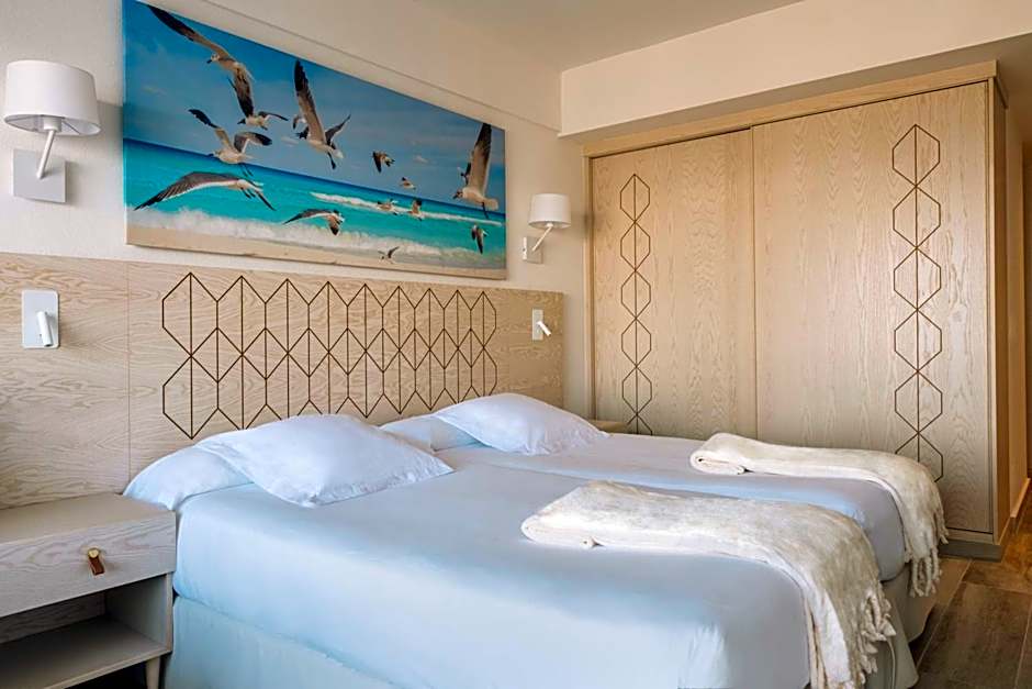 Iberostar Waves Royal Andalus