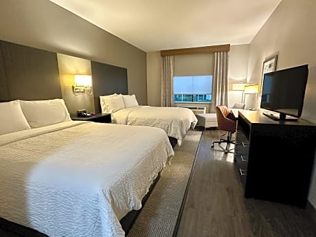 2 queen beds - standard room