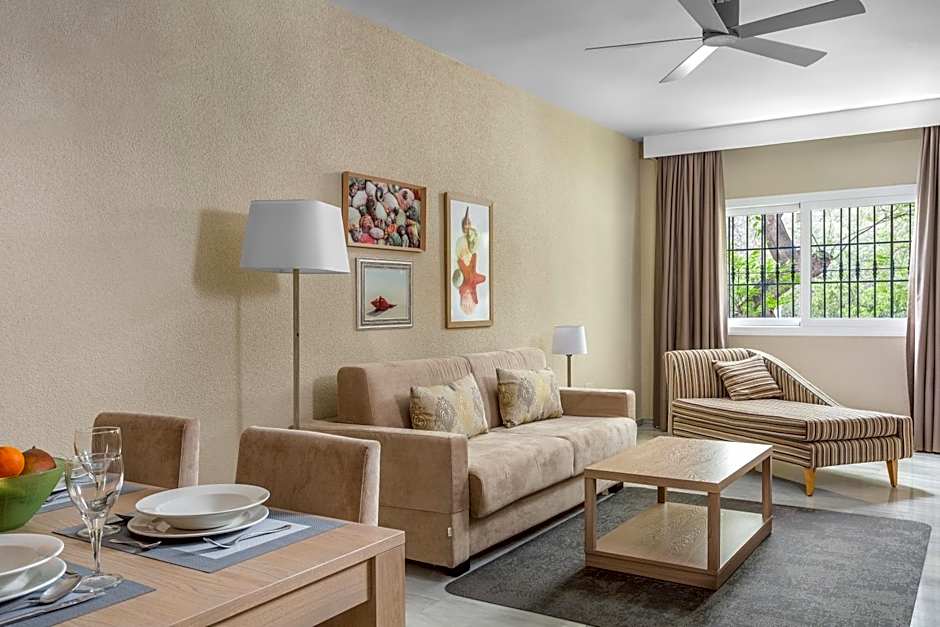 Royal Oasis Club At Pueblo Quinta