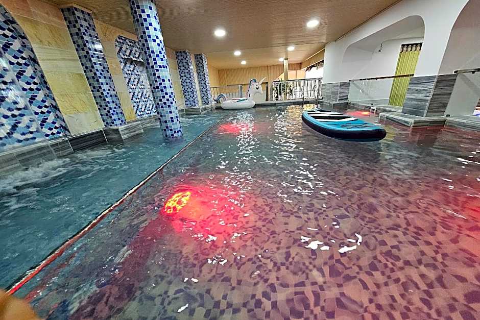 Tuyet Lan Hotel