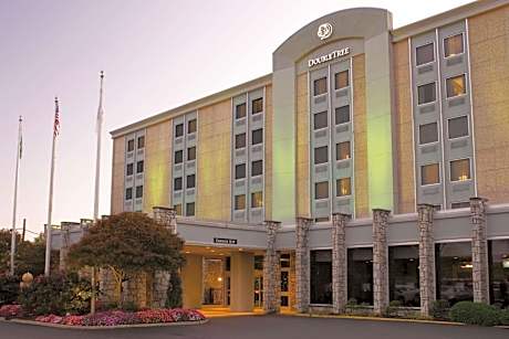 DoubleTree By Hilton Hotel Pittsburgh Airport